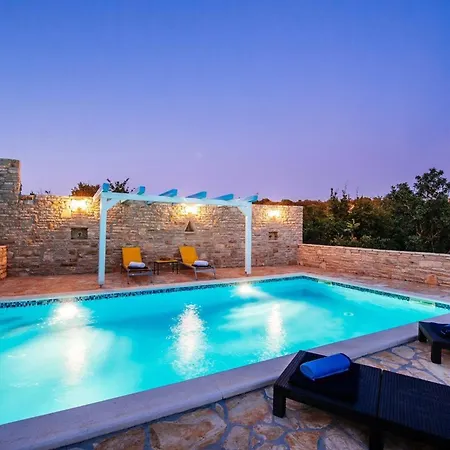 My Dalmatia - Korlat With Private Pool 別荘 ベンコヴァツ