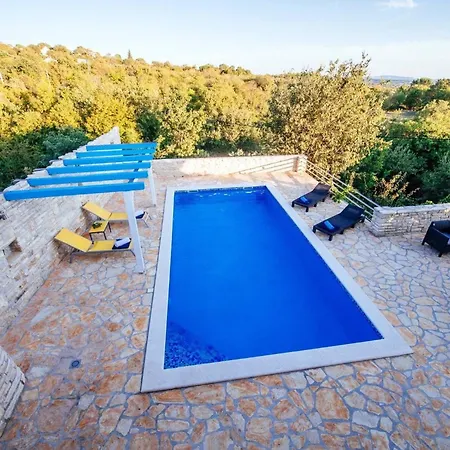 My Dalmatia - Korlat With Private Pool 別荘 ベンコヴァツ