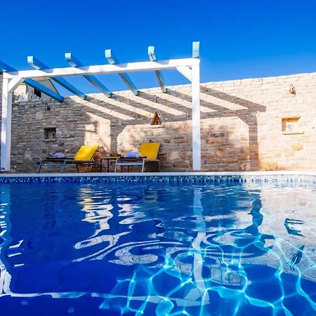 別荘 My Dalmatia - Korlat With Private Pool