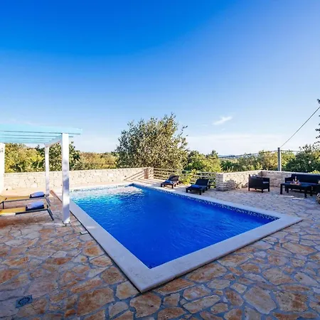 My Dalmatia - Korlat With Private Pool ベンコヴァツ