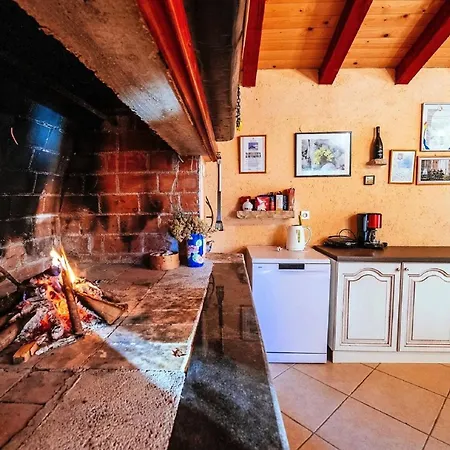 My Dalmatia - Korlat With Private Pool 펜션