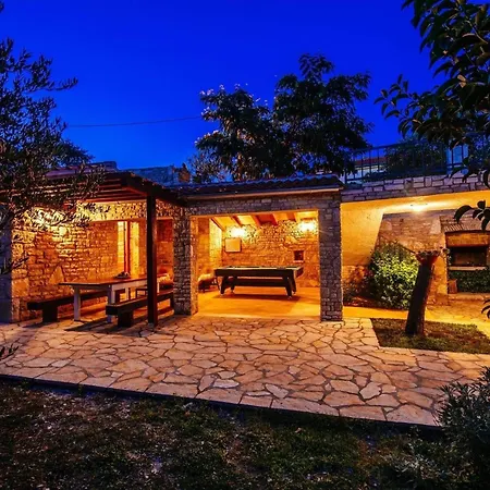 펜션 My Dalmatia - Korlat With Private Pool 벤코바츠