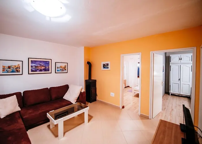 My Dalmatia - Korlat With Private Pool Semesterbostad