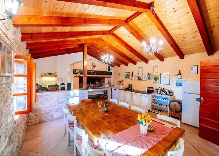 My Dalmatia - Korlat With Private Pool * Benkovac